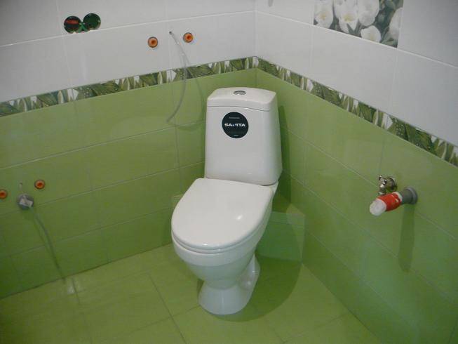 Installation de toilettes à faire soi-même