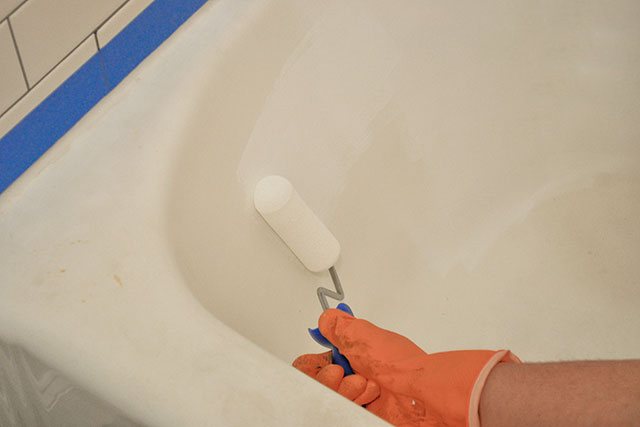 Peinture de salle de bain - conseils pour choisir et utiliser la peinture des baignoires modernes (105 photos)