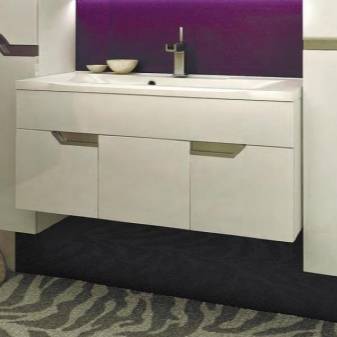 Comptoir de salle de bain sous l'évier: types, comment choisir et installer correctement