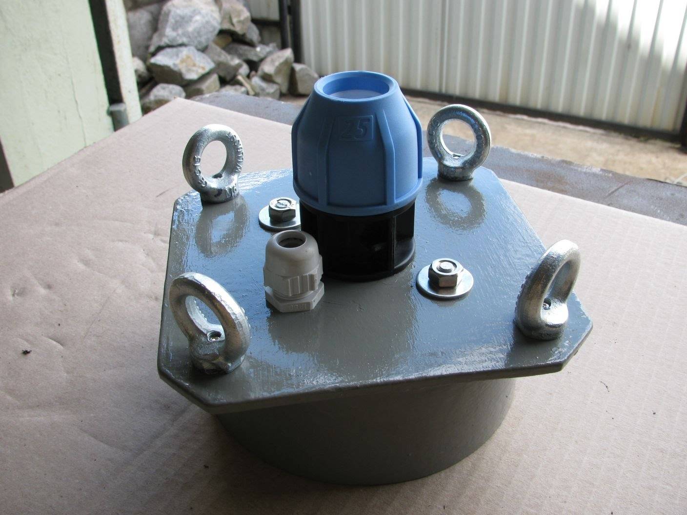 Construction de puits (38 photos): comment équiper après avoir foré de vos propres mains, une conception estivale avec un adaptateur pour l'eau