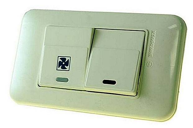 Raccordement d'un ventilateur d'extraction dans la salle de bain et les toilettes : analyse des schémas et conseils d'installation des équipements