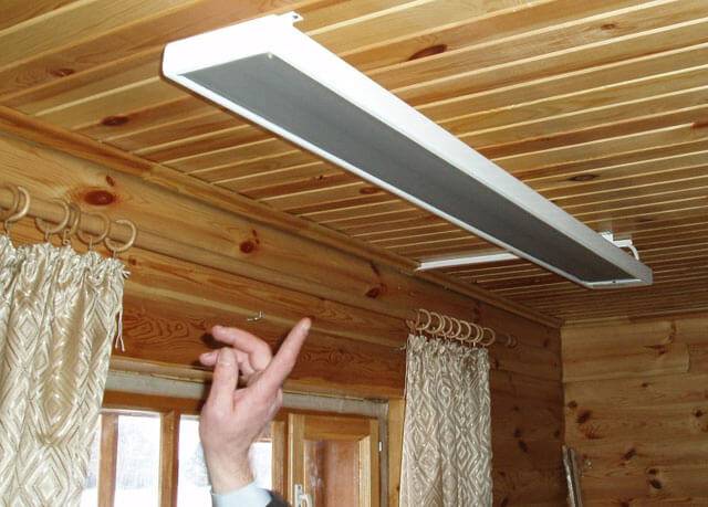 Panneaux chauffants infrarouges: types, principe de fonctionnement, caractéristiques d'installation et de fonctionnement