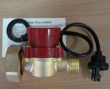 Installer et configurer le contrôleur de débit d'eau