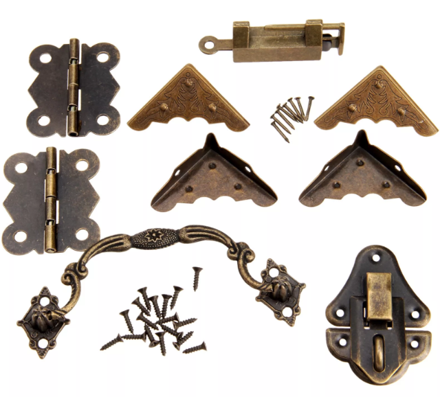 Comment faire une armoire à faire soi-même sur le balcon: idées et instructions pour assembler des meubles