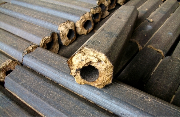 Briquettes combustibles : meilleur bois de chauffage ou pas