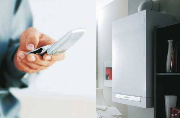 Système "Smart Home" pour une maison de campagne : dispositifs progressifs pour le contrôle automatique