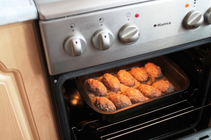 Que faire si le four de la cuisinière électrique ne chauffe pas ou chauffe mal