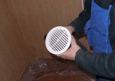 Ventilation à tirage inversé dans une maison privée: causes courantes et leur élimination