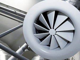 Comment disposer les conduits de ventilation dans une maison privée: règles de conception et guide de construction