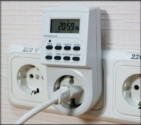 Interrupteur avec minuterie d'arrêt : comment cela fonctionne et quel type est-il préférable de choisir