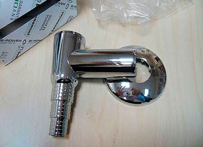 Siphon pour connecter une machine à laver: principe de fonctionnement, types et règles d'installation