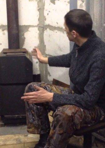 Four de garage à faire soi-même: un aperçu des meilleures options maison