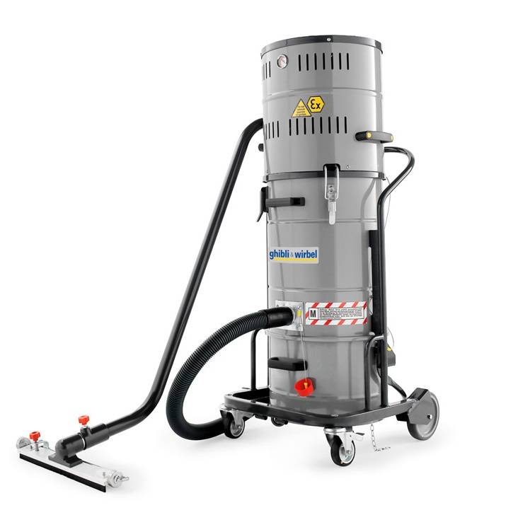 TOP 10 des aspirateurs industriels : meilleurs modèles + conseils pour les acheteurs potentiels