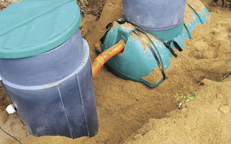 Vue d'ensemble de la fosse septique "Rostok": appareil, gamme de modèles, avantages et inconvénients