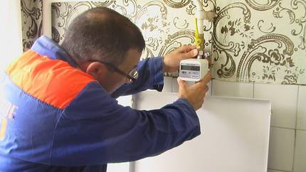 Comment choisir un compteur de gaz: directives pour choisir un appareil pour une maison et un appartement privés