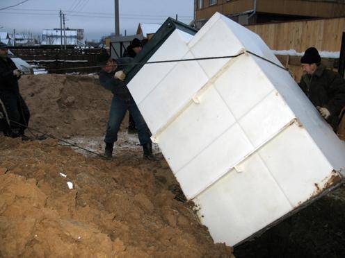 Le principe de fonctionnement et l'auto-installation de la fosse septique "Topas"