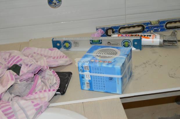 Comment choisir et installer un ventilateur dans la salle de bain + comment connecter le ventilateur à l'interrupteur