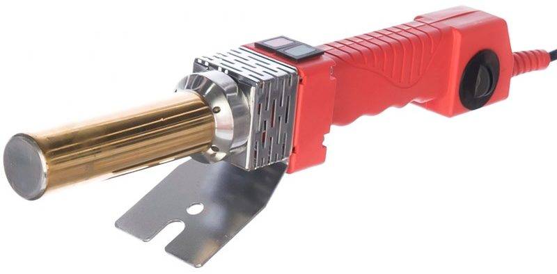 Comment choisir un fer à souder de haute qualité pour les tuyaux en polypropylène, pour ne pas regretter plus tard ?