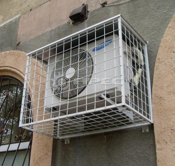 Visière pour le climatiseur: options pour protéger l'unité extérieure + aménager un auvent