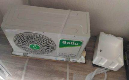 Vue d'ensemble du système split Ballu BSLI-09HN1 : technologie d'onduleur au design chinois