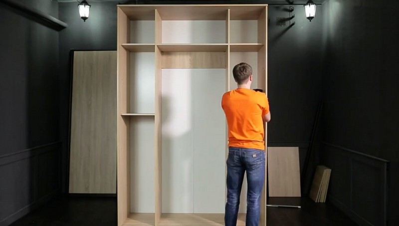 Comment faire un lit de ses propres mains: une sélection d'idées + des instructions maison