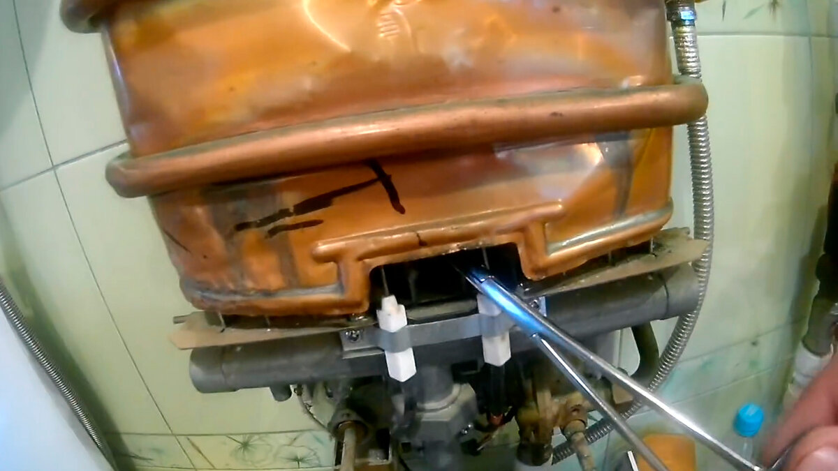 La flamme ne s'allume pas dans le bosch geyser : causes possibles et solutions