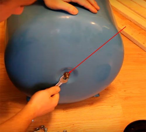 Séquence de montage de l'accumulateur VAREM UO24