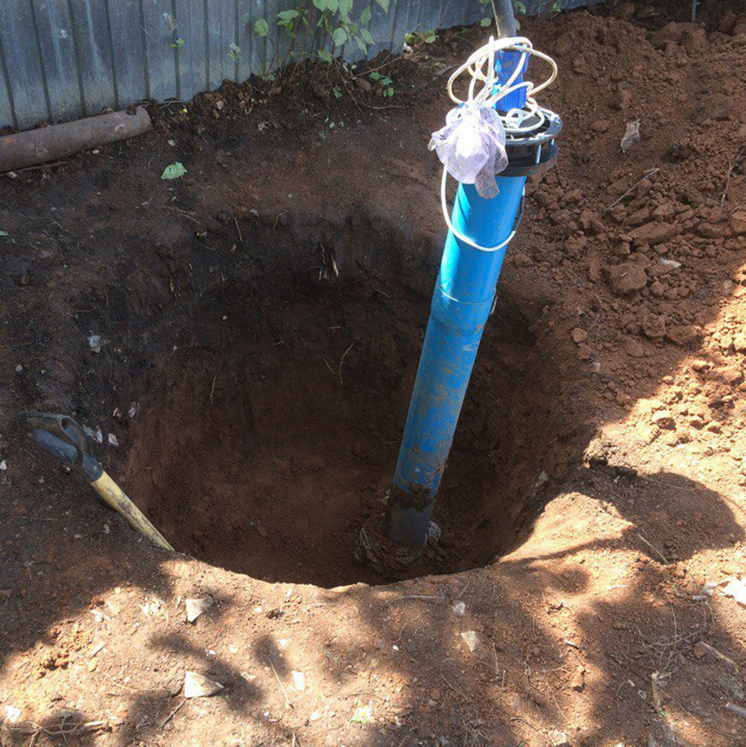 Aménagement d'un puits d'eau avec un caisson et un adaptateur de vos propres mains dans un chalet d'été