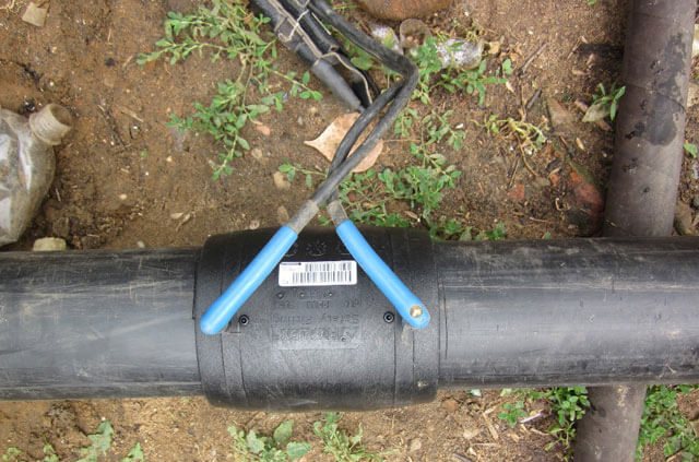 Comment se déroule le soudage bout à bout des tuyaux en polyéthylène: instructions de travail