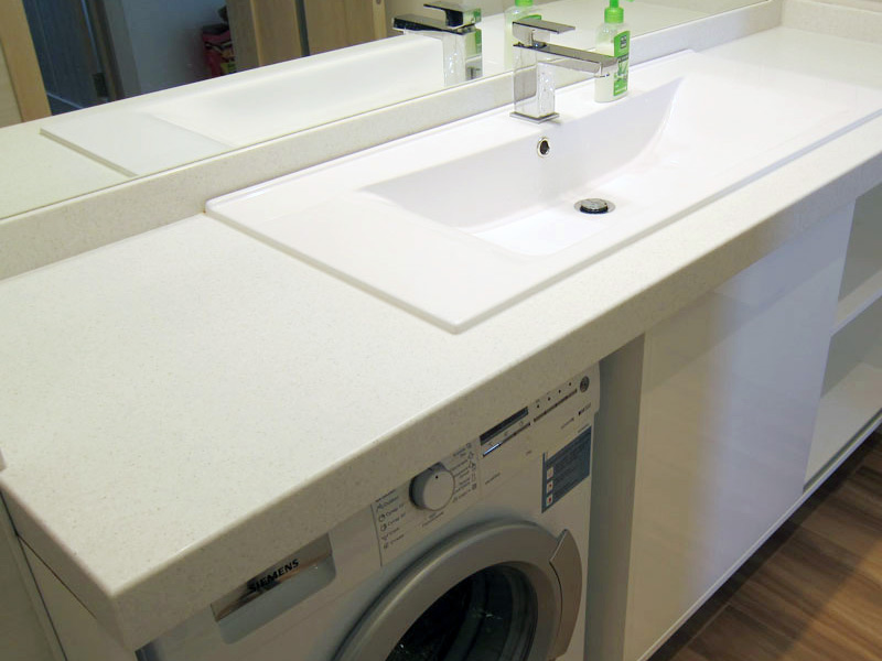 Éviers sous le comptoir de la salle de bain - tout sur les eaux usées