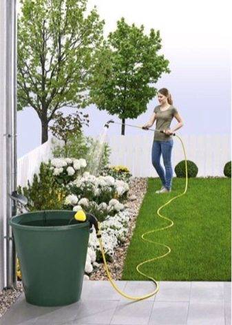 Caractéristiques de la sélection d'une pompe pour arroser le jardin, en fonction de la source de prise d'eau