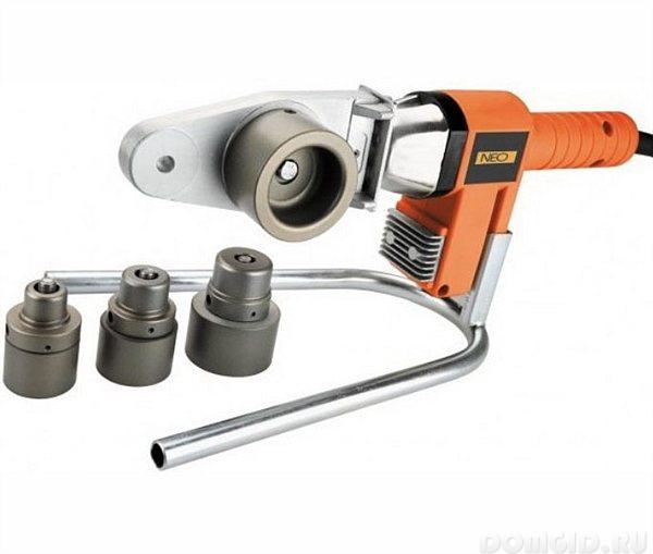 Aménager un puits dans le pays de vos propres mains: instructions étape par étape + conseils d'artisans expérimentés