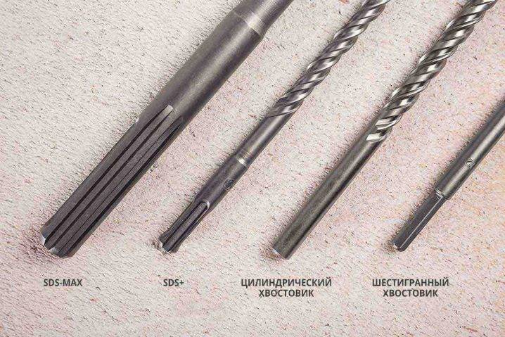 Un moyen simple d'assurer un mouillage de haute qualité de la couronne diamantée sur le carreau