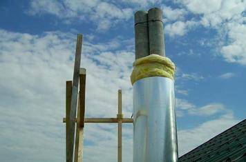 Que faire si la cheminée de la colonne de gaz gèle: des moyens efficaces de protéger la cheminée