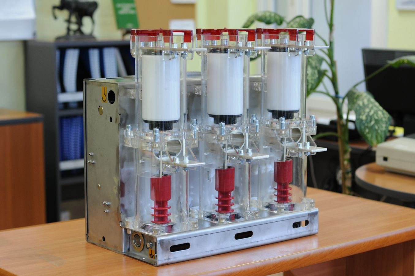 Qu'est-ce qu'un disjoncteur haute tension