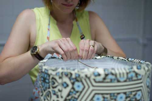 Comment fabriquer soi-même un abat-jour pour lampadaire: une sélection d'idées et des instructions de montage détaillées