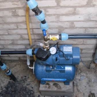 Réglage de la station de pompage: règles et algorithme de mise en place du fonctionnement de l'équipement