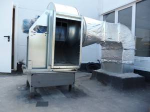 Installation de ventilateurs sur le toit: caractéristiques d'installation et de fixation des ventilateurs de toit