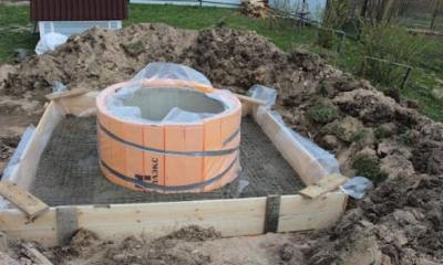 Faut-il toujours créer un château d'argile autour du puits ? Ou pouvez-vous le faire?