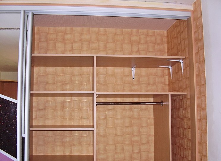 Comment faire une armoire de ses propres mains: types d'armoires + étapes de base pour créer et assembler