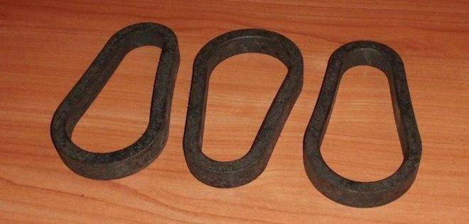 Manchette en caoutchouc pour la cuvette des toilettes (excentrique): règles d'installation et de connexion