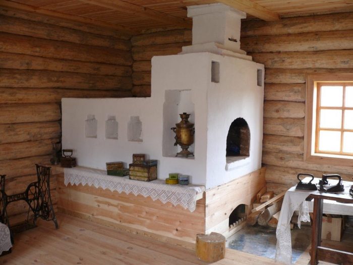 Types et choix de poêles à bois pour chauffer une maison privée