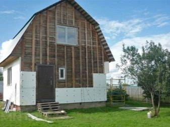 Types et choix d'isolation pour les murs de la maison à l'extérieur