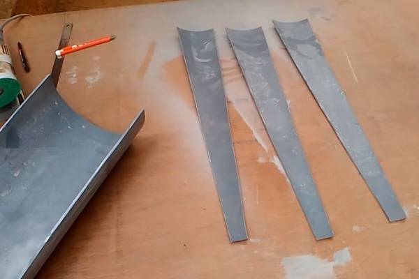 Pales à faire soi-même pour une éolienne: calcul des pales pour une éolienne verticale, dessins, vidéo de fabrication, quoi faire