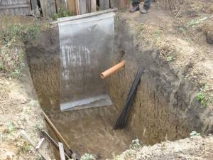 Un exemple de dispositif indépendant d'une fosse septique monolithique en béton