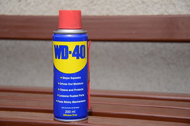 7 façons de supprimer facilement les étiquettes de prix des articles