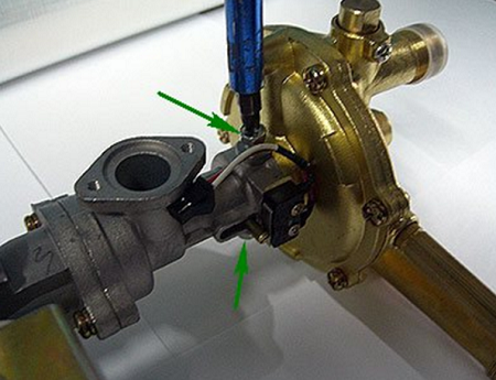 Réparation du geyser "Oasis": un aperçu des pannes typiques et des recommandations pour leur élimination