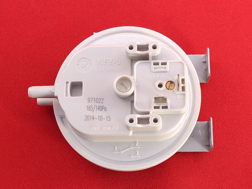 Comment fonctionne un capteur de tirage de chaudière à gaz: principes de fonctionnement et de fonctionnement