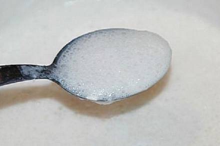 Les meilleurs produits de nettoyage pour meubles rembourrés - TOP 10 des produits les plus efficaces