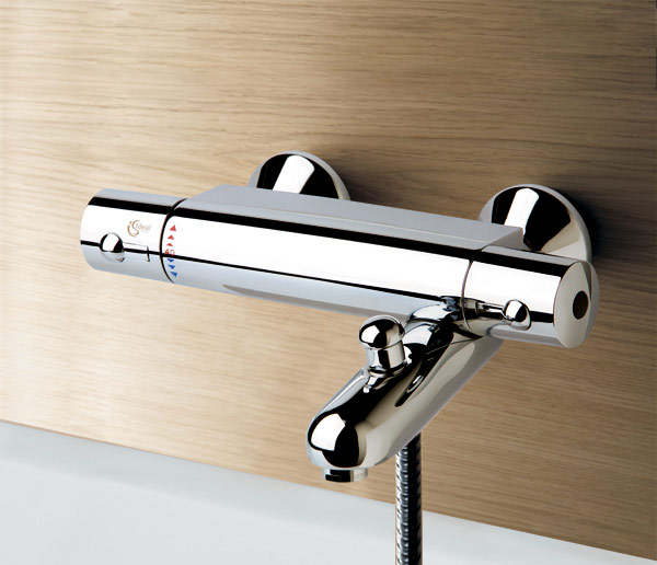 Comment choisir un robinet de salle de bain avec douche: types, caractéristiques + note du fabricant